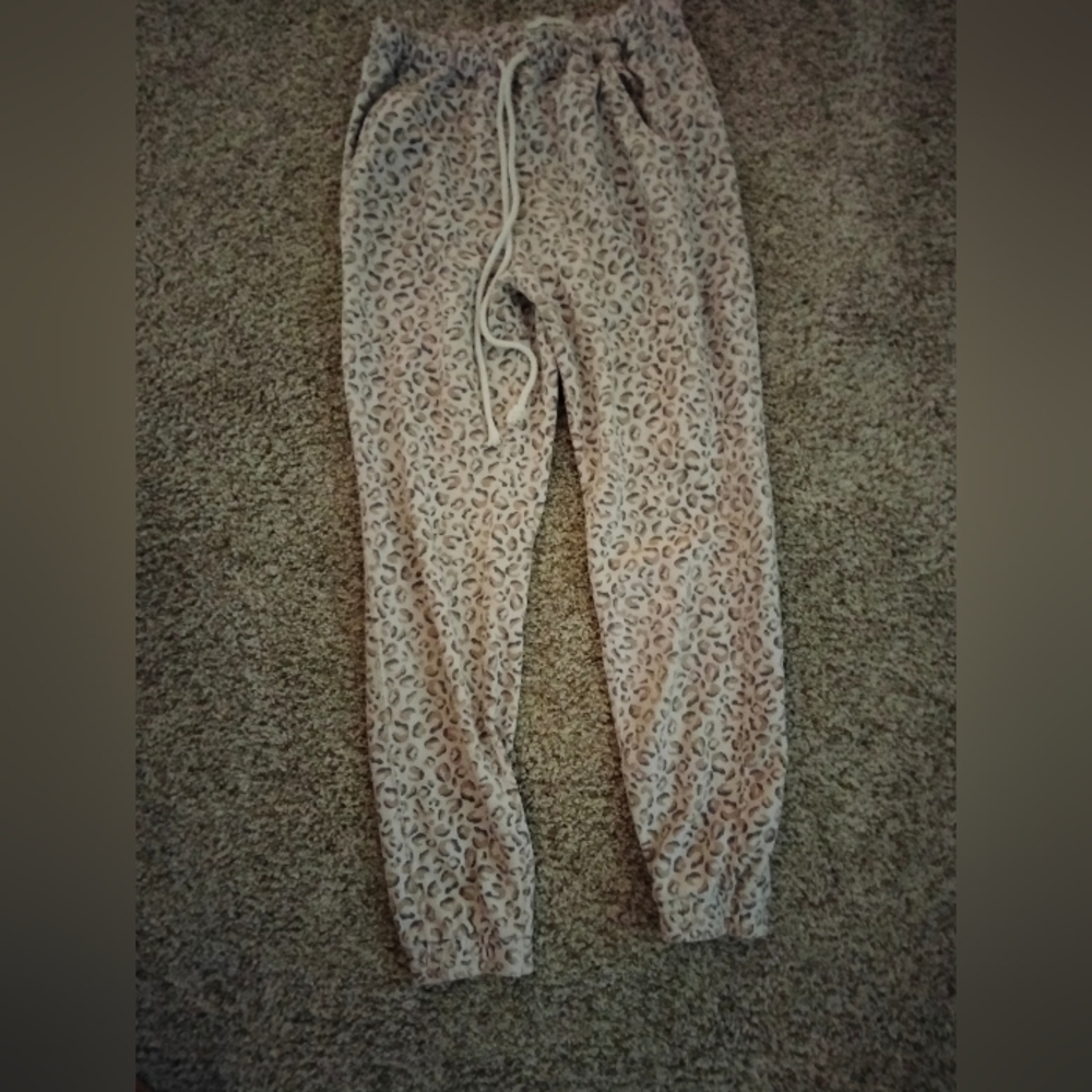 Woman's Abercrombie and Fitch leopard print sweats